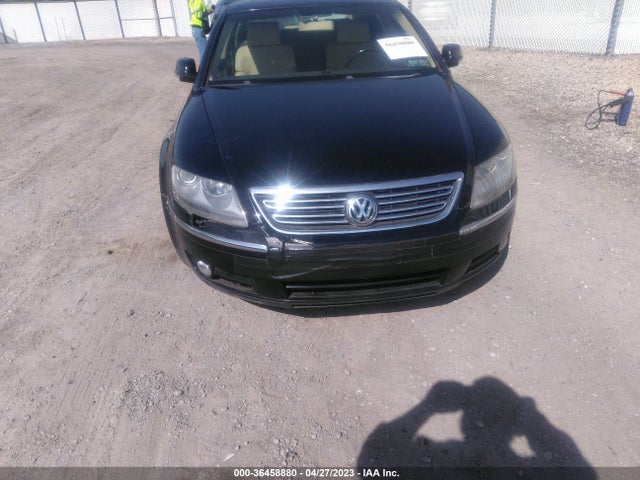 2005 VOLKSWAGEN PHAETON V8 VIN: WVWAF93D458000985