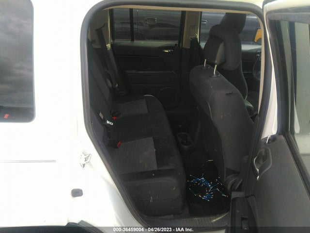 1C4NJPBA5ED552062 Jeep Patriot Sport/altitude