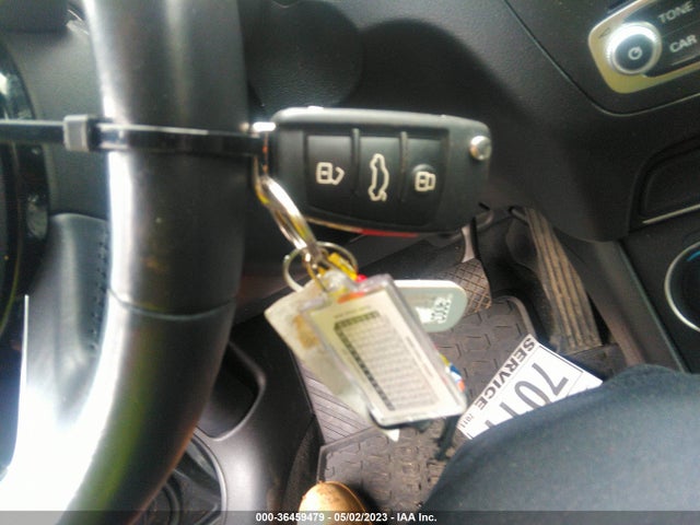 WA1JCCFS7JR002373 Audi Q3 Premium Plus