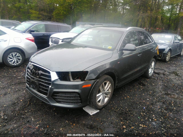 WA1JCCFS7JR002373 Audi Q3 Premium Plus