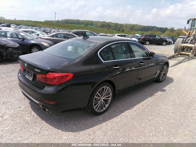 WBAJA7C3XHG903708 BMW 5 Series 530i Xdrive
