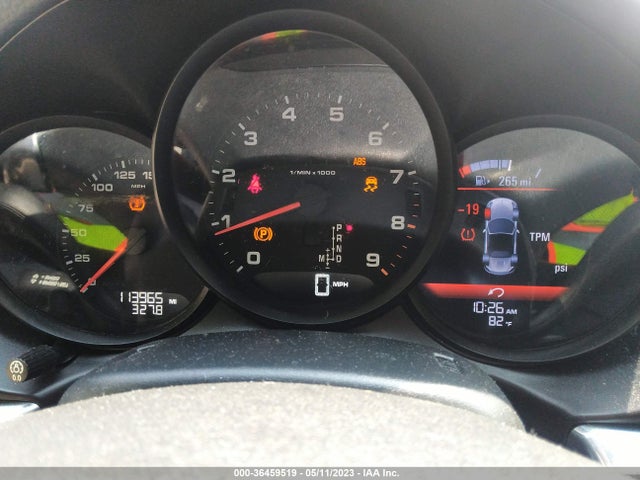2014 Porsche Boxster, VIN: WP0CA2A80EK120693