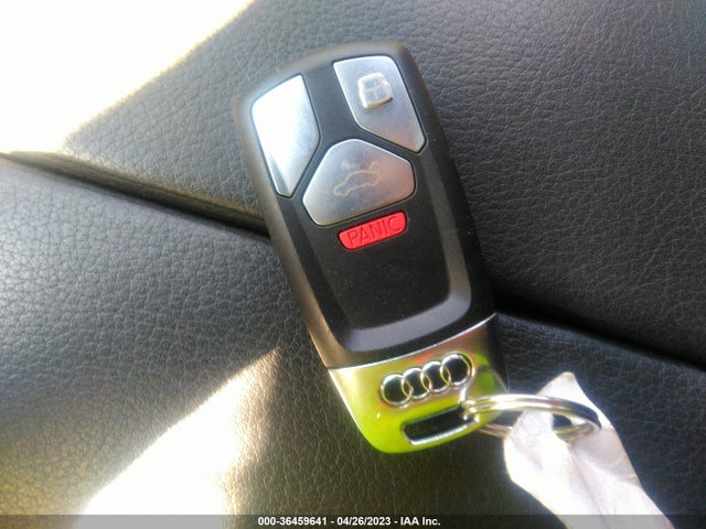 WA1LAAF77HD027263 Audi Q7 Premium Plus