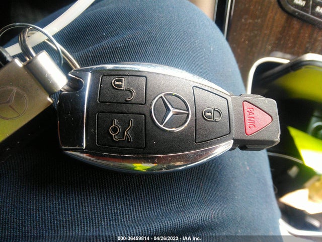 2016 MERCEDES-BENZ GLC GLC 300 VIN: WDC0G4KB9GF081616