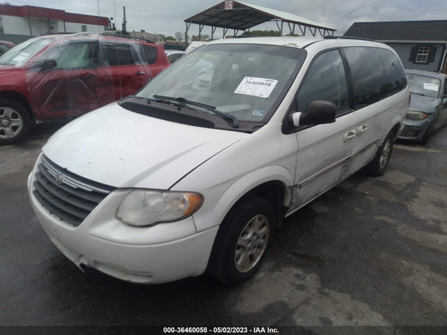 2005 CHRYSLER TOWN & COUNTRY LX VIN: 2C4GP44R55R470743