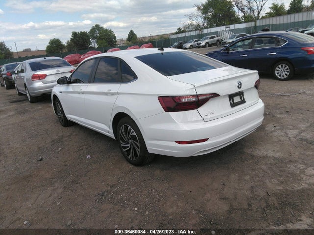3VWE57BU8MM005317 Volkswagen JETTA SEL