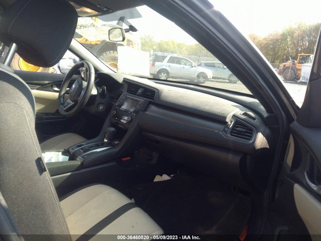 Honda Civic Hatchback Lx 2018 SHHFK7H25JU425086 Image 5