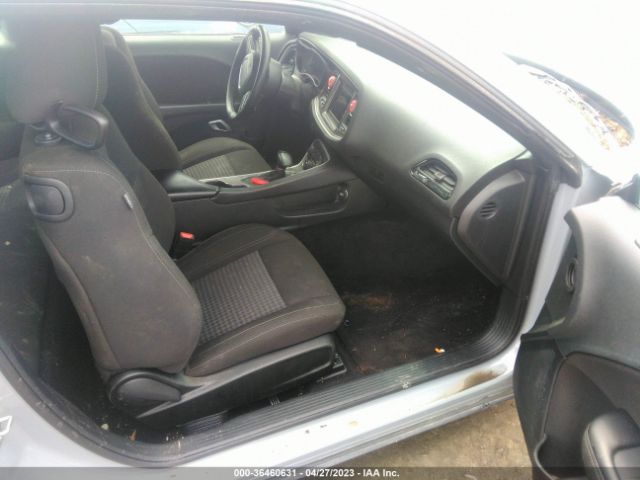 2C3CDZAG3NH142710 Dodge Challenger Sxt