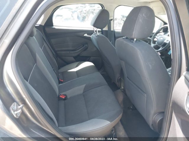 1FADP3K21EL330285 Ford FOCUS SE