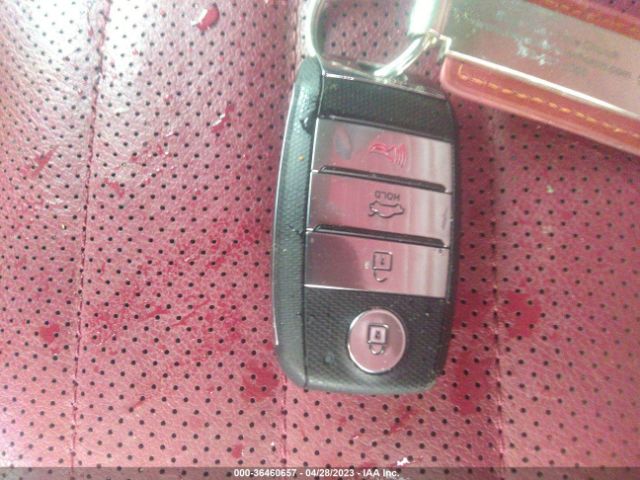 5XXGW4L27KG330396 KIA OPTIMA SX