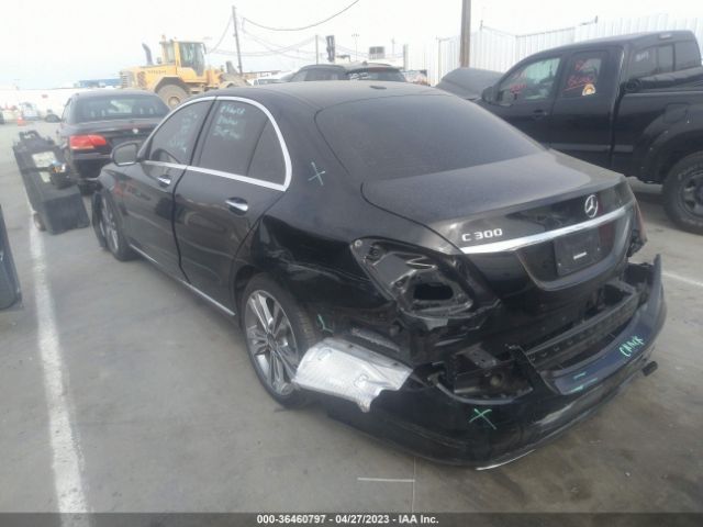 55SWF4JB3JU262337 Mercedes-Benz C-class C 300