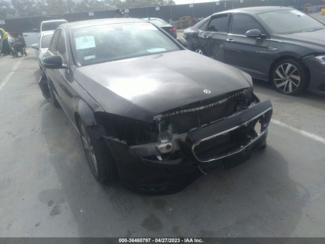 55SWF4JB3JU262337 Mercedes-Benz C-class C 300