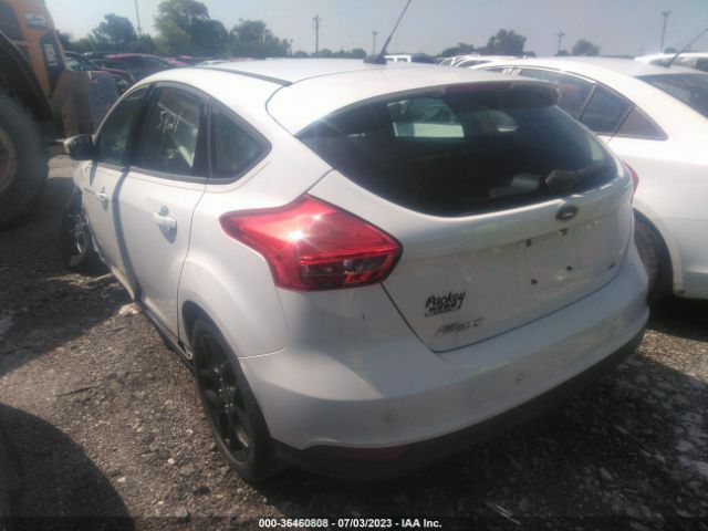 1FADP3K27GL289437 Ford FOCUS SE