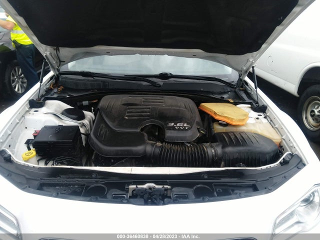 2C3CCAAG6FH882094 Chrysler 300 Limited