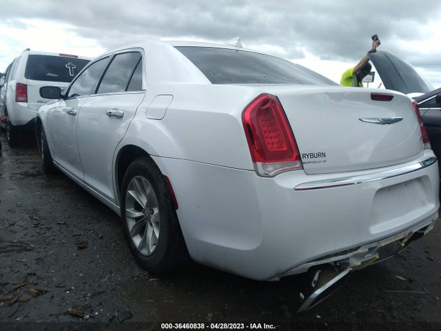 2C3CCAAG6FH882094 Chrysler 300 Limited