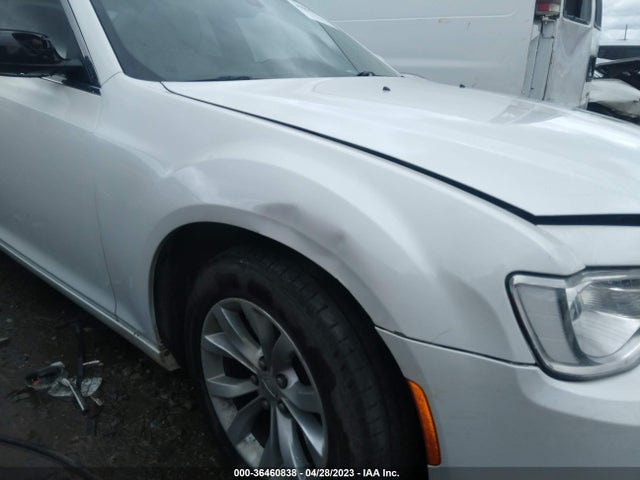 2C3CCAAG6FH882094 Chrysler 300 Limited
