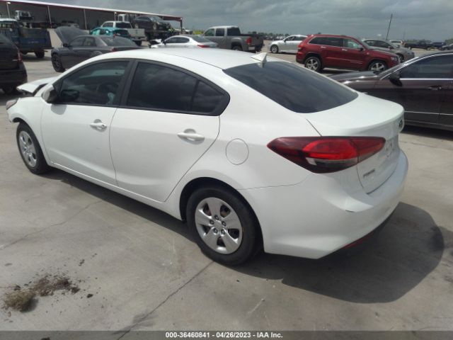 3KPFK4A75HE067980 KIA FORTE LX