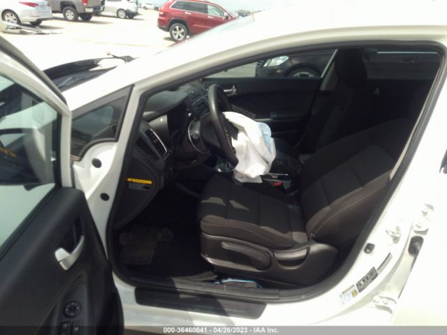 3KPFK4A75HE067980 KIA FORTE LX