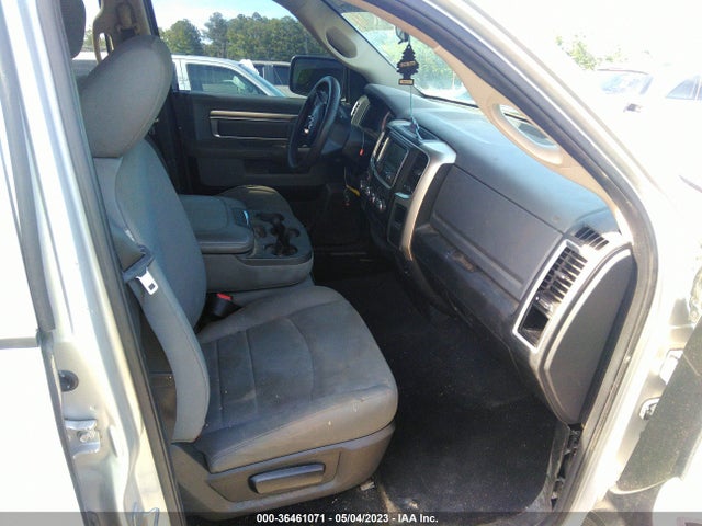 2018 RAM 1500 SLT VIN: 1C6RR6GTXJS141302