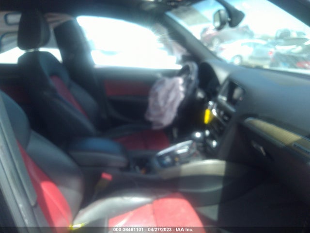 WA1CGAFP5EA023689 Audi Sq5 Premium Plus
