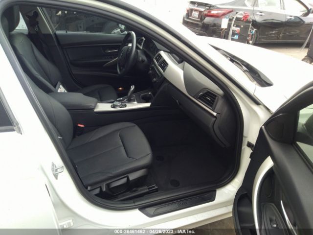 WBA3B1G59ENS79535 BMW 3 Series 320i