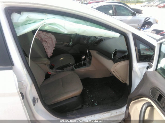 Ford FIESTA SE 2018 3FADP4BJ9JM129711 Image 5