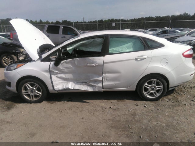 Ford FIESTA SE 2018 3FADP4BJ9JM129711 Image 6