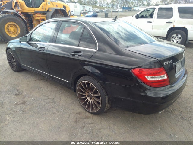 2012 MERCEDES-BENZ C-CLASS C 300 VIN: WDDGF8BB1CF914047