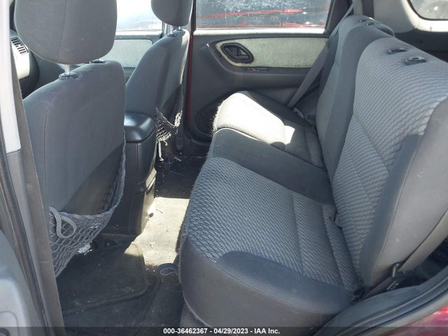 2004 FORD ESCAPE XLT VIN: 1FMYU93144DA04398
