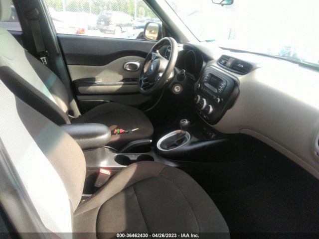 KNDJN2A21G7315568 KIA Soul Base