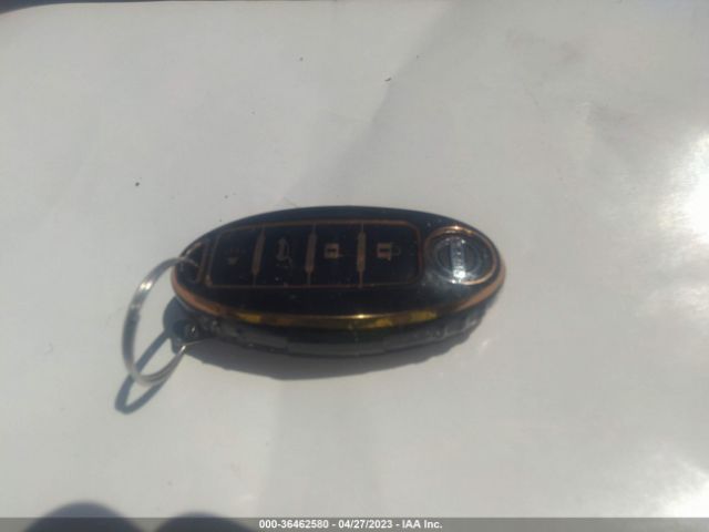 3N1AB8DV3NY307956 Nissan SENTRA SR