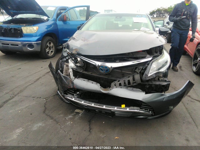 Toyota AVALON HYBRID 2018 4T1BD1EB7JU060067 Image 3