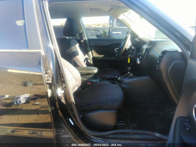 KNDJP3A55G7372849 KIA SOUL +