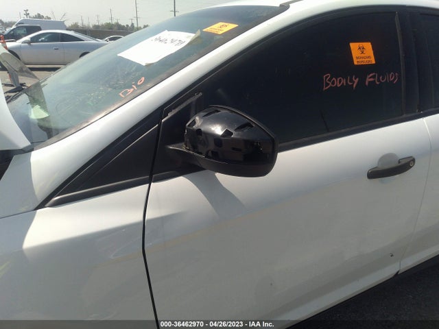 Ford FOCUS S 2016 1FADP3E21GL324906 Image 7