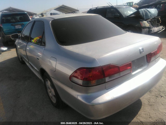 2002 HONDA ACCORD SDN EX W/LEATHER VIN: 1HGCG16512A078562