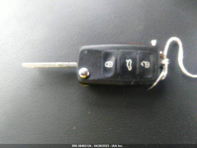 1VWBS7A30EC097322 Volkswagen Passat Se W/sunroof & Nav