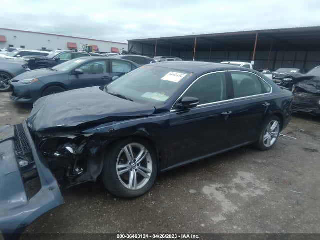 1VWBS7A30EC097322 Volkswagen Passat Se W/sunroof & Nav