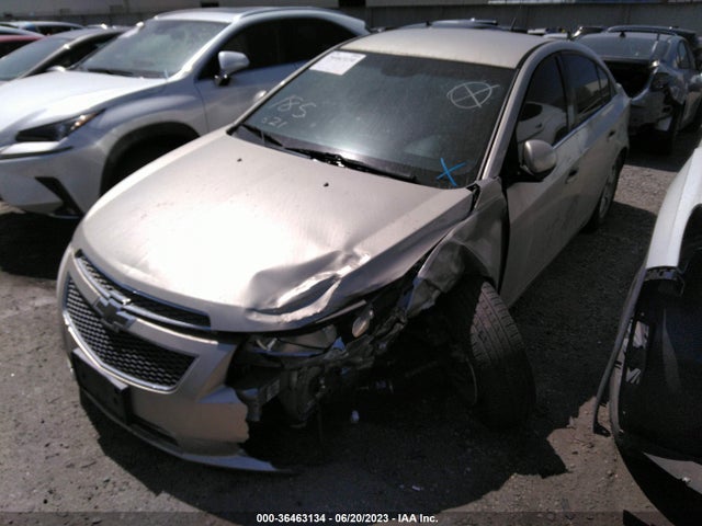 Chevrolet Cruze 1lt 2014 1G1PC5SB9E7123269 Image 2