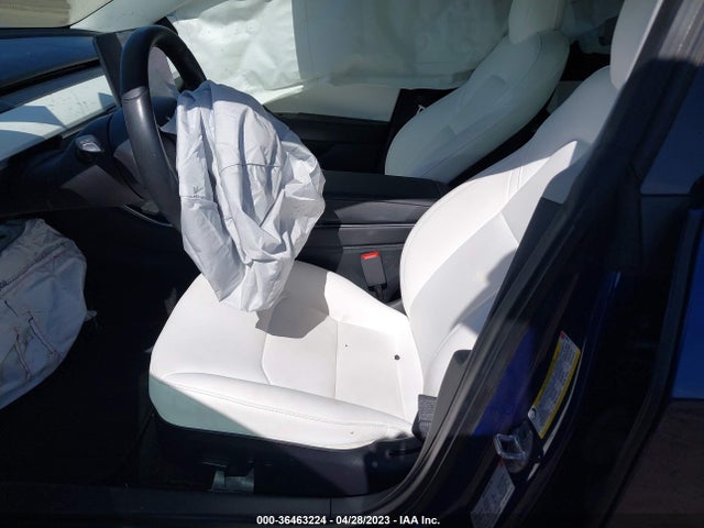 Tesla Model 3 Long Range 2018 5YJ3E1EB3JF136043 Image 6