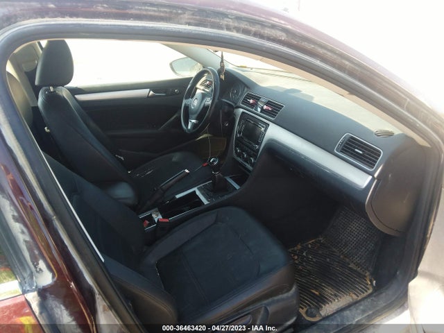 2012 VOLKSWAGEN PASSAT SE VIN: 1VWBH7A34CC050807
