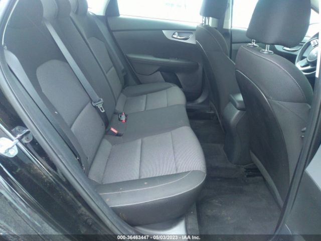 3KPF24AD8NE435313 KIA Forte Lxs