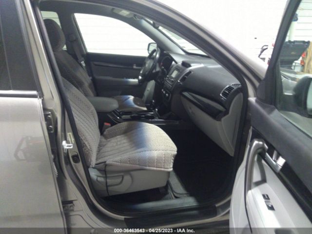 5XYKTDA75FG591920 KIA SORENTO LX