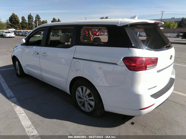 KIA SEDONA LX 2018 KNDMB5C13J6373111 Image 4