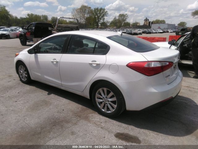 KNAFX4A65E5102062 KIA FORTE LX