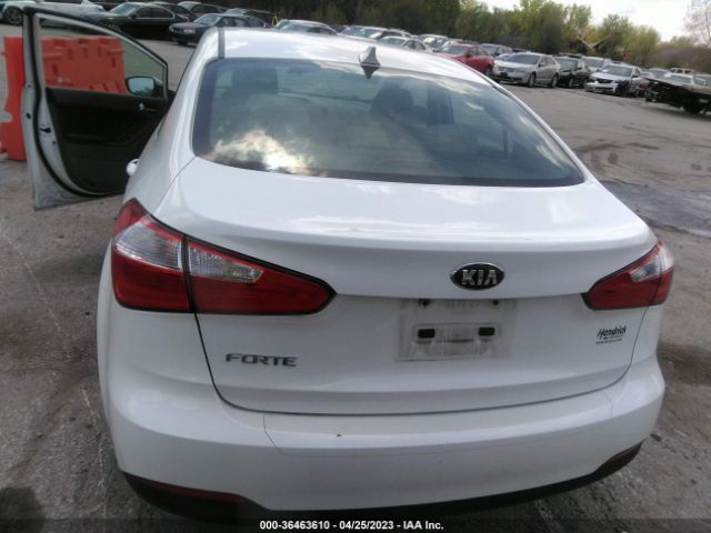 KNAFX4A65E5102062 KIA FORTE LX