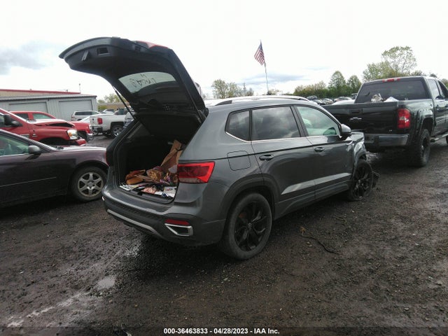 3VVLX7B22NM020353 Volkswagen TAOS SE