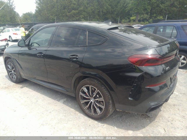 2022 BMW X6, VIN: 5UXCY8C02N9J55845