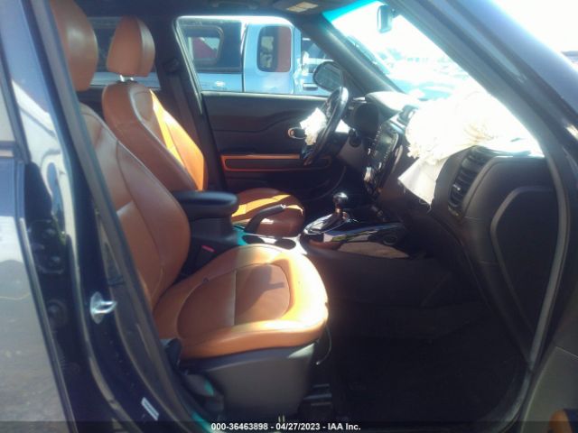 KNDJX3A53F7130785 KIA Soul !