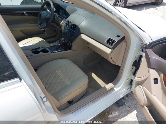 2009 MERCEDES-BENZ C-CLASS 3.0L VIN: WDDGF54X29R045120