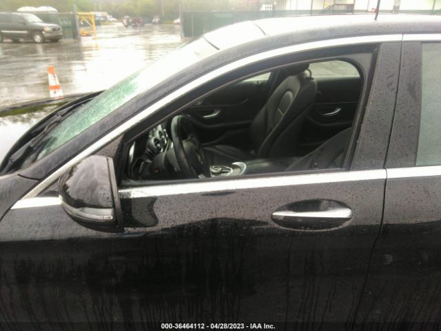 55SWF4KB3HU215608 Mercedes-Benz C-class C 300